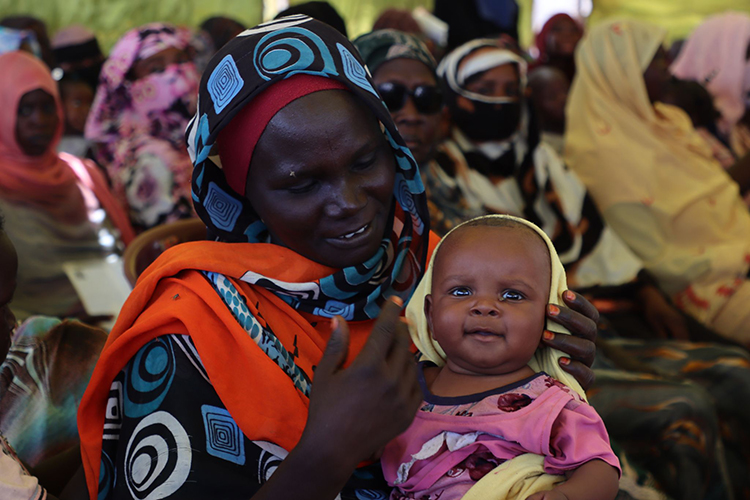 Sudan krizinden etkilenen çocuklar